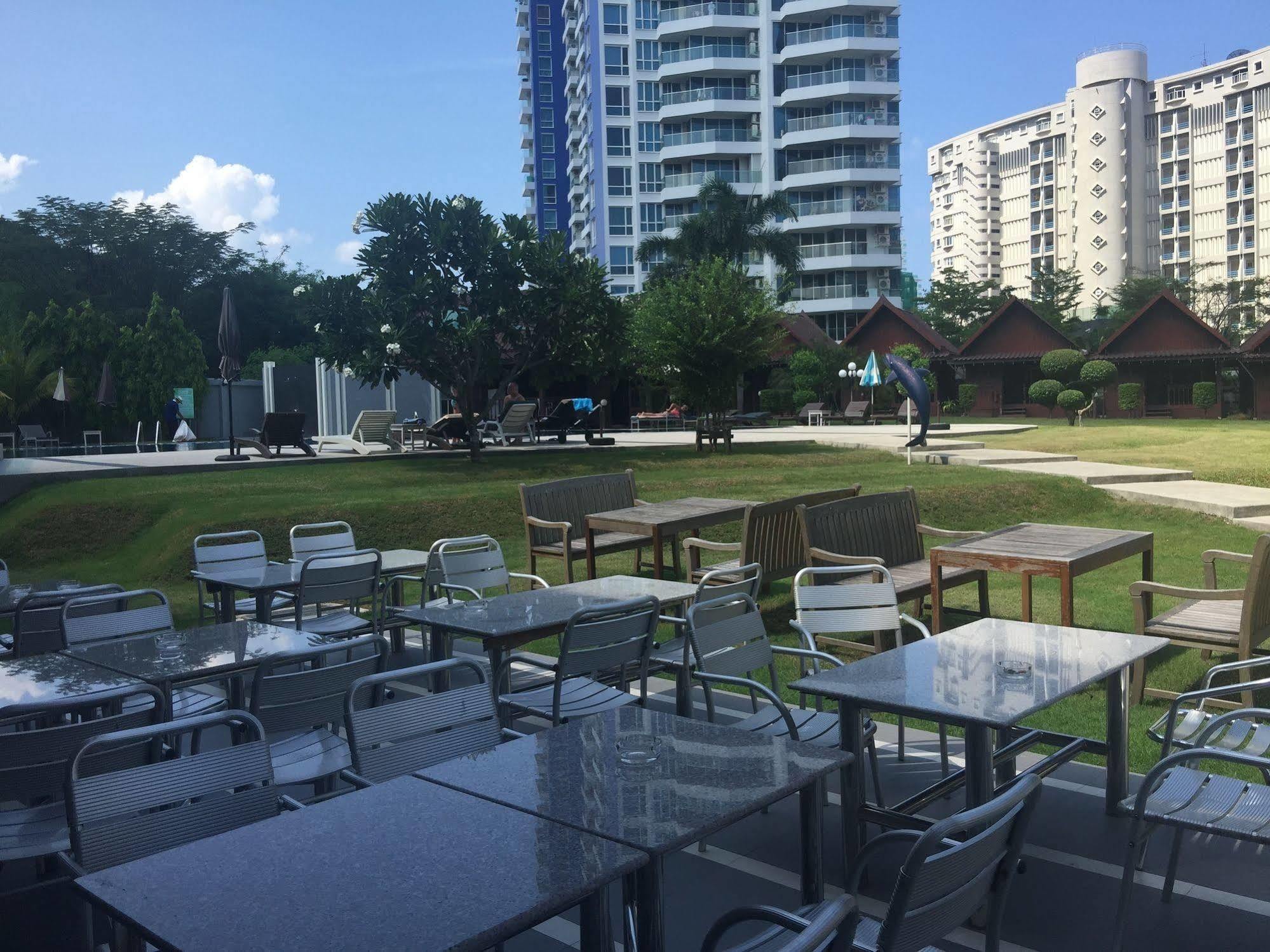 Marsi Pattaya Hotel Eksteriør billede
