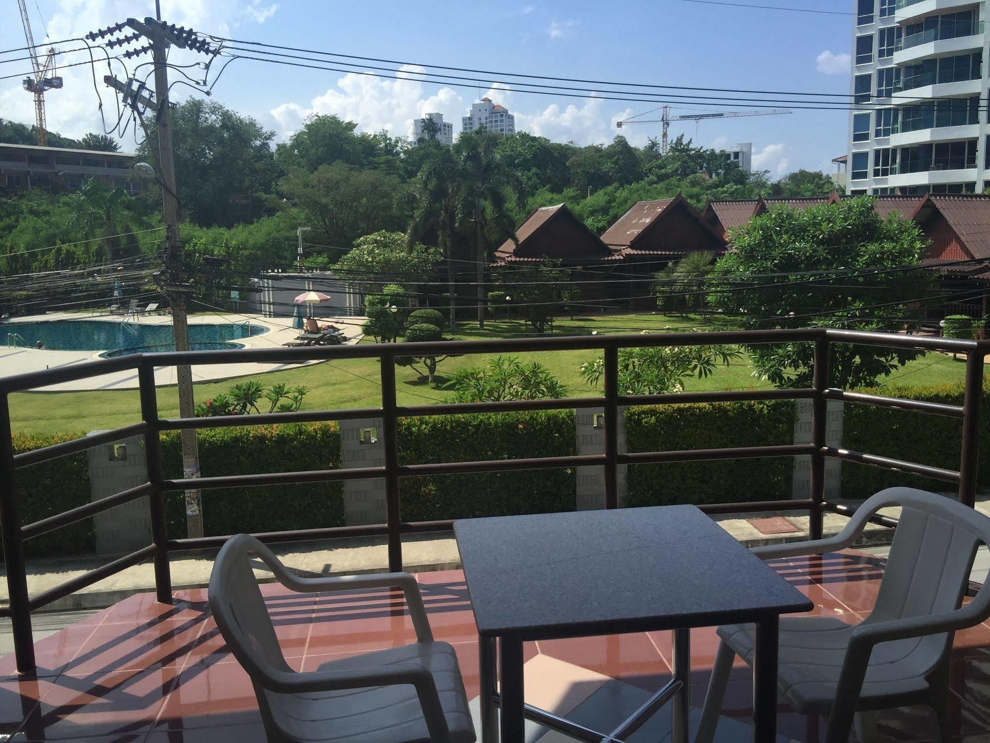 Marsi Pattaya Hotel Eksteriør billede
